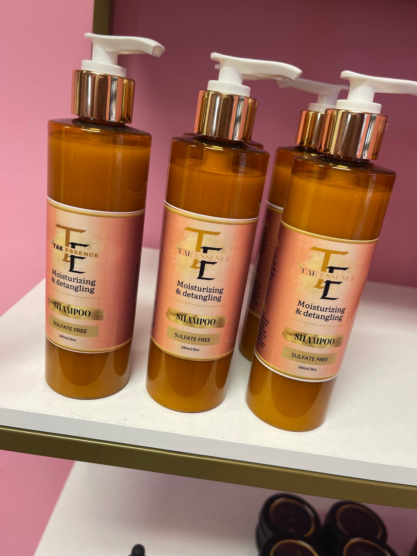 Moisturizing & Detangling Shampoo